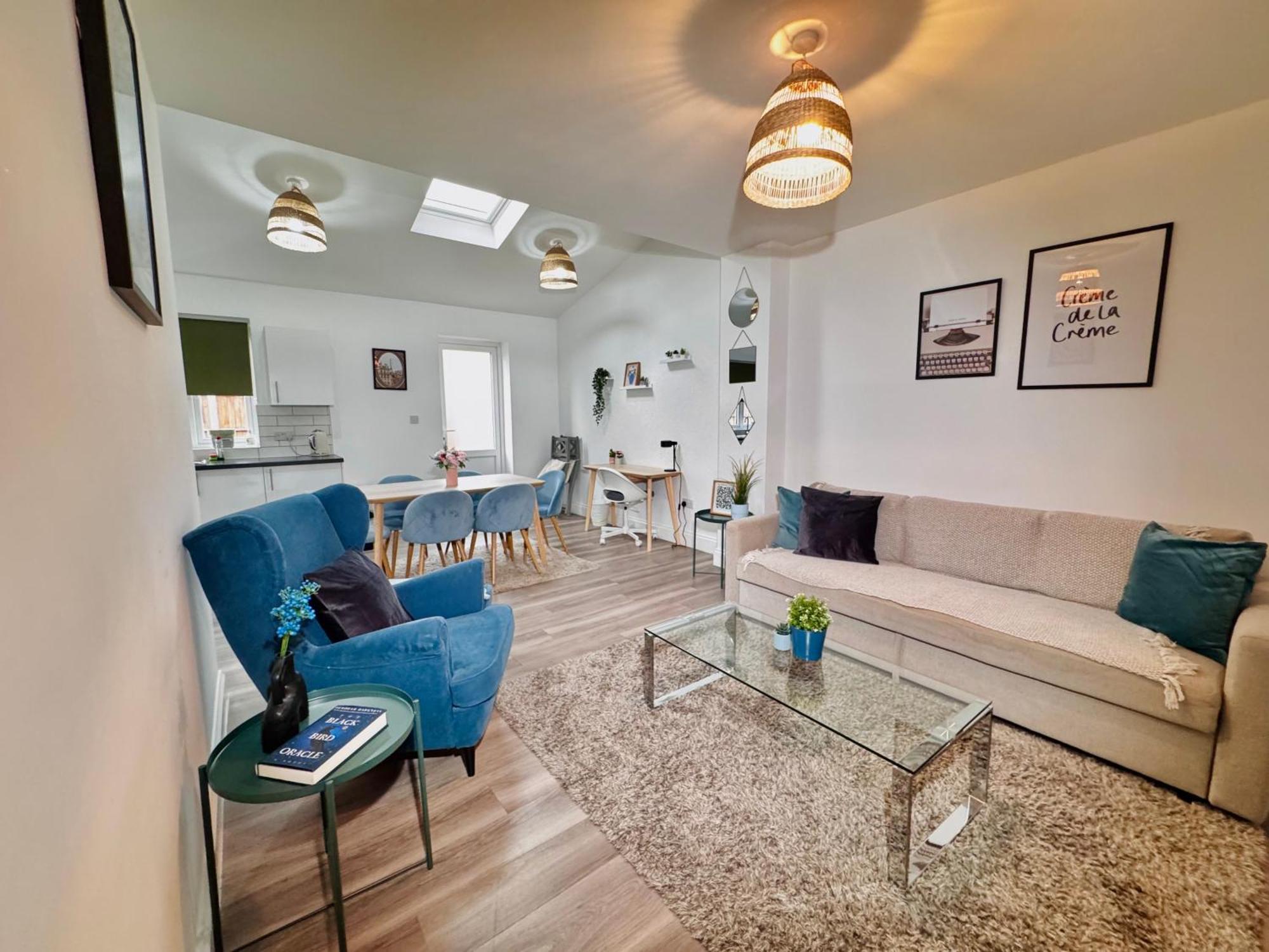 Cosy 1-Bed Flat 30Min To Central London & Parking Экстерьер фото